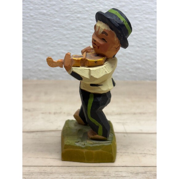 Vtg Hand Carved Wooden Figurine 4" Boy With Violin Made In Norway - Picture 2 of 8